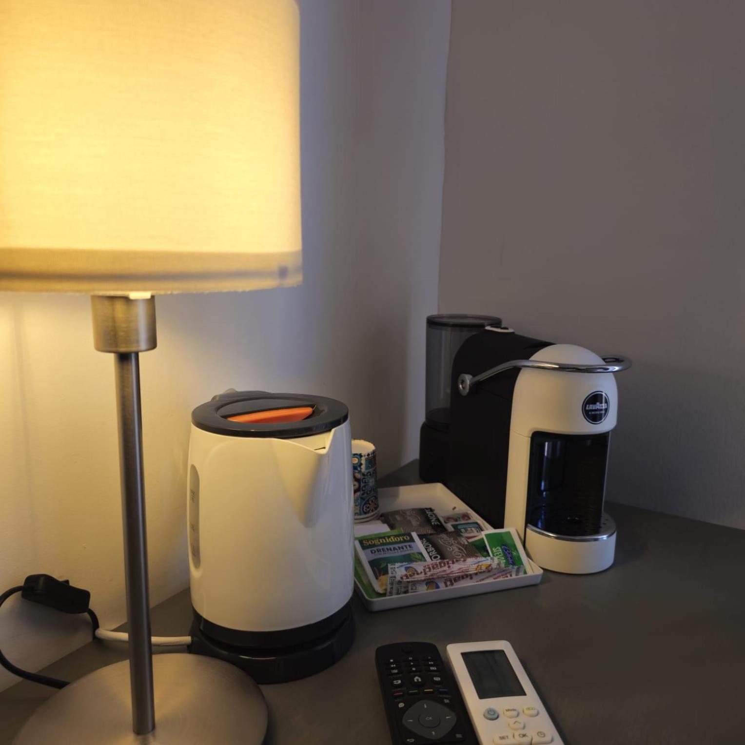 Palermo Belmonte Florio Apartment Ngoại thất bức ảnh